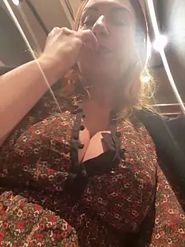 Snapshot of pervimilf chatting on February 2026 09:43:02 AM pervimilf online show from February 2026 09:43:02 AM