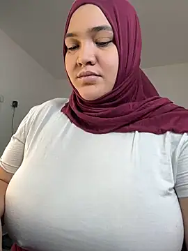 sweetmuslim01 online show from February 2025 08:48:02 PM