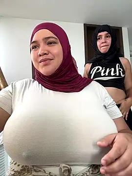 sweetmuslim01 online show from December 2025 07:53:02 PM