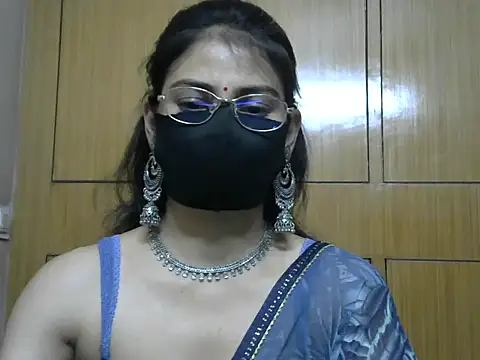 Snapshot of Fairy_Pie chatting on May 2026 05:43:02 PM Fairy Pie online show from May 2026 05:43:02 PM