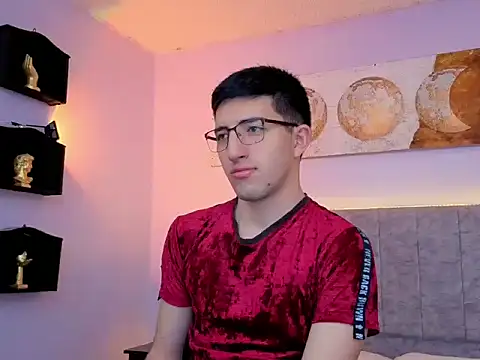 Un Sluttyy online show from November 2025 12:03:01 PM