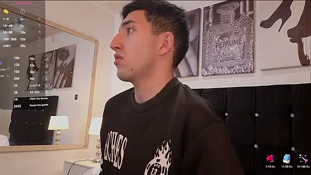 Un Sluttyy online show from March 2026 11:04:02 AM