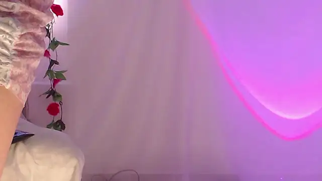 Belladonna lips online show from February 2026 06:22:01 AM