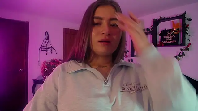 Cata lover1 online show from February 2026 12:37:02 PM