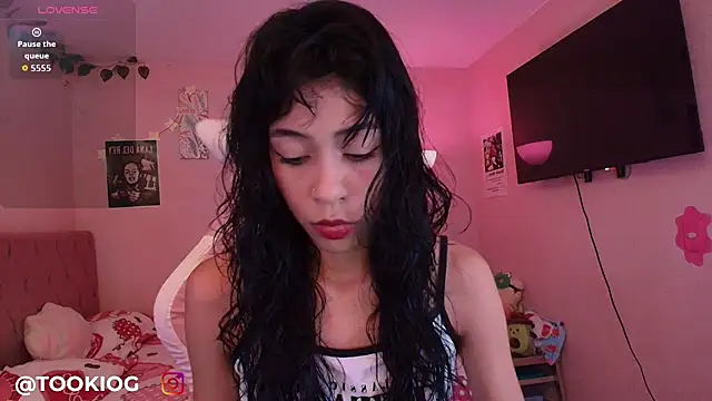 Snapshot of TOOKIOG_ chatting on July 2026 05:40:01 PM TOOKIOG online show from July 2026 05:40:01 PM