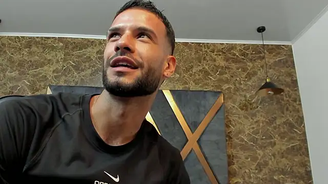 Jacob Benelli online show from March 2026 11:23:02 PM