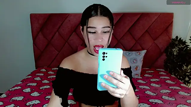 celyne2006 online show from November 2025 07:46:02 PM