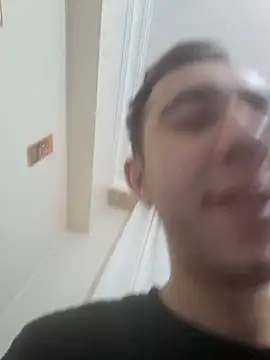 slowdownricK  online show from November 2025 07:03:01 PM