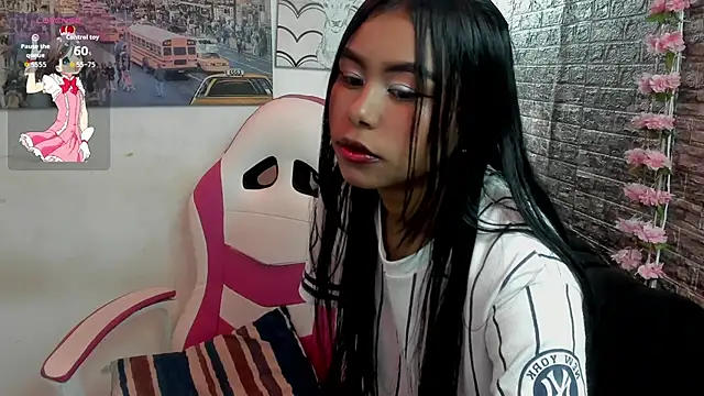 candy kiss   online show from January 2026 07:38:01 PM