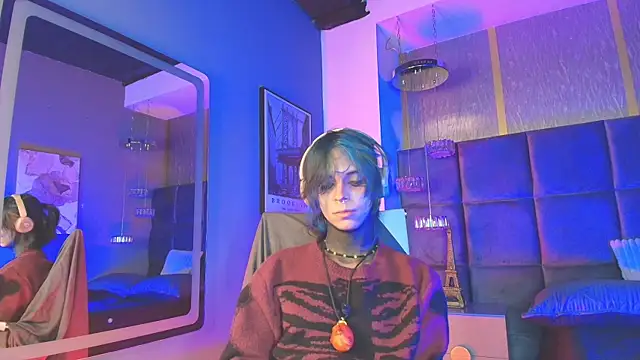 luxiel  online show from April 2026 09:39:33 PM