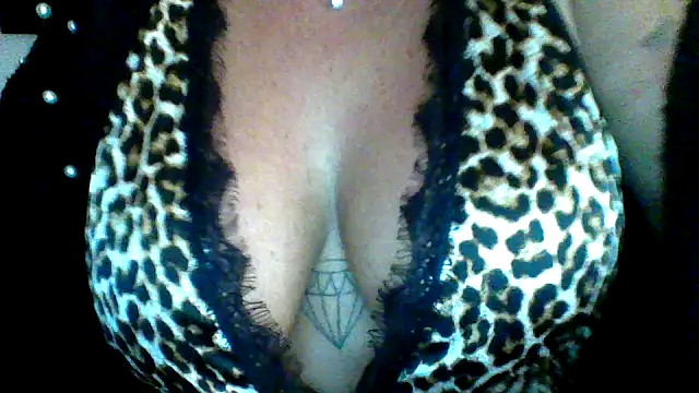 cleo094 online show from December 2025 11:56:01 PM