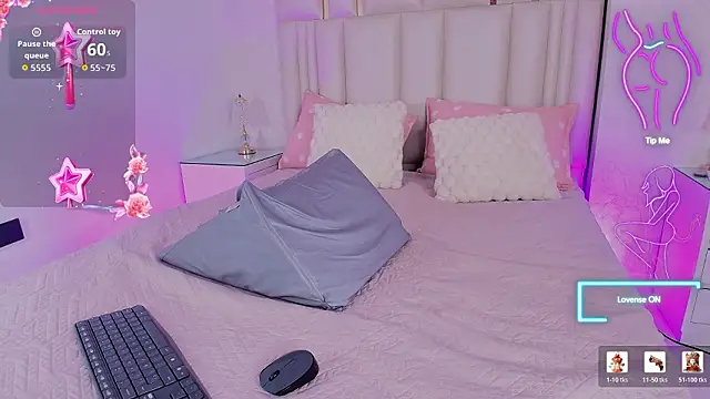 alanarose18 online show from March 2026 07:17:02 PM