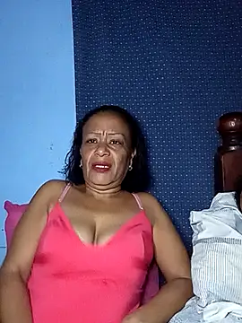 CUTE V LOVE online show from December 2025 04:16:01 PM