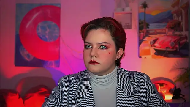 Snapshot of VettaAdams chatting on November 2025 12:14:02 PM VettaAdams online show from November 2025 12:14:02 PM