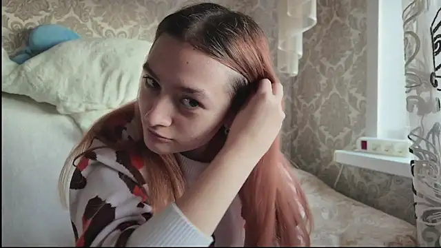 SweetLiaison online show from November 2025 06:57:02 AM