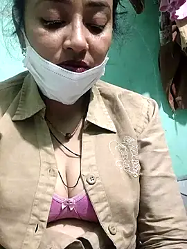 Snapshot of Piya_Bakshi chatting on November 2025 08:22:01 PM Piya Bakshi online show from November 2025 08:22:01 PM