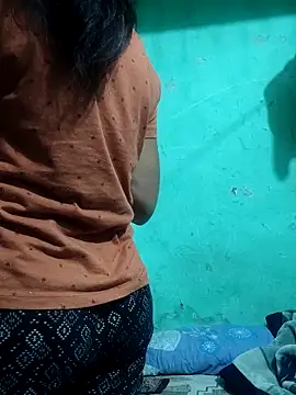 Snapshot of Piya_Bakshi chatting on November 2025 02:20:02 PM Piya Bakshi online show from November 2025 02:20:02 PM