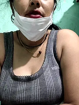 Snapshot of Piya_Bakshi chatting on December 2025 03:44:01 AM Piya Bakshi online show from December 2025 03:44:01 AM