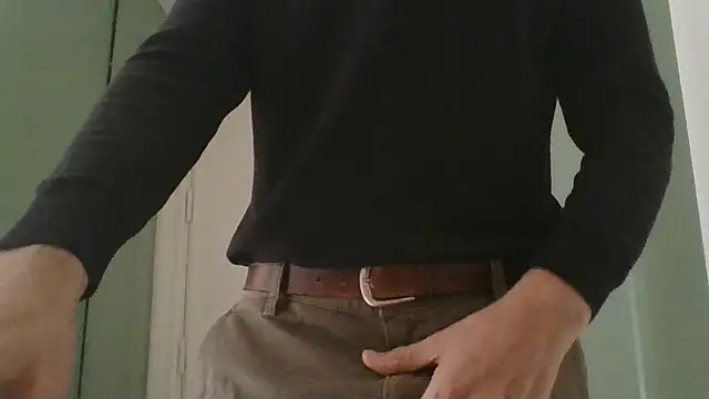 CuteDaddy92 online show from February 2026 12:42:02 PM