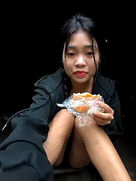 Lynly k2 online show from November 2025 12:38:02 AM