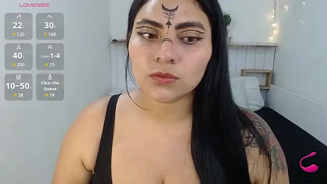 Snapshot of MariaVex chatting on November 2025 08:19:01 PM MariaVex online show from November 2025 08:19:01 PM