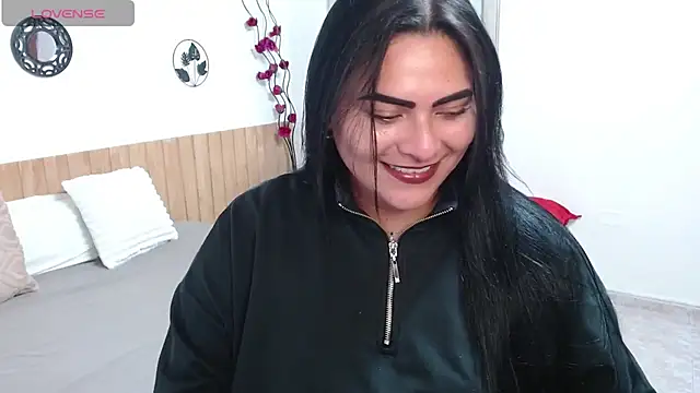 Snapshot of MariaVex chatting on February 2026 08:04:01 PM MariaVex online show from February 2026 08:04:01 PM