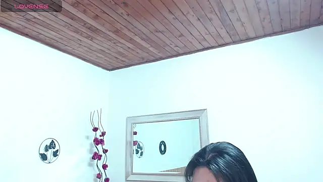 Snapshot of MariaVex chatting on March 2026 08:37:01 PM MariaVex online show from March 2026 08:37:01 PM