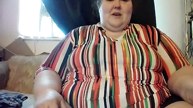 mayflower420 online show from April 2026 02:01:02 PM