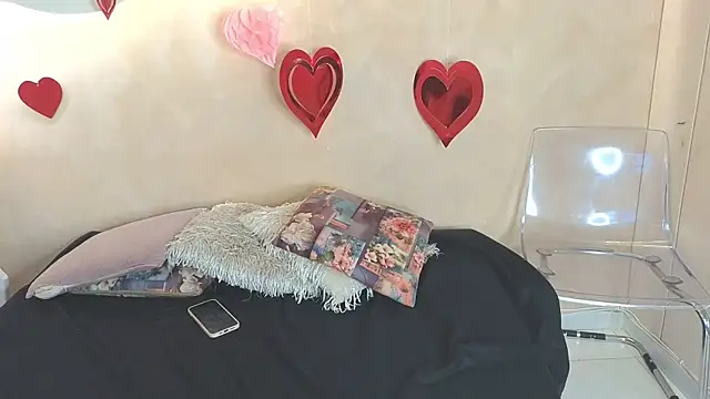 Snapshot of BellaRooux chatting on March 2026 11:49:01 AM BellaRooux online show from March 2026 11:49:01 AM