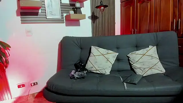 Melany 27 online show from December 2025 02:26:01 PM