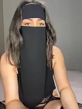 Snapshot of dinaaarich11 chatting on March 2026 09:03:02 PM dinaaarich11 online show from March 2026 09:03:02 PM