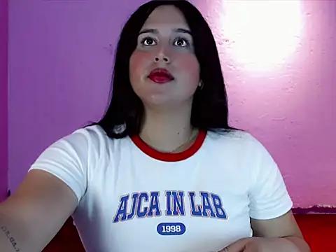 Sofiababyy online show from February 2026 11:25:01 PM