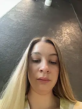 Snapshot of SashaCatt chatting on July 2026 10:21:02 AM SashaCatt online show from July 2026 10:21:02 AM