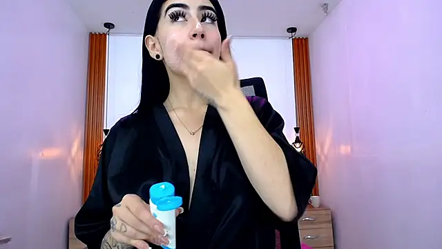 Snapshot of SCARLETT_INK_ chatting on June 2026 02:47:02 AM SCARLETT INK online show from June 2026 02:47:02 AM