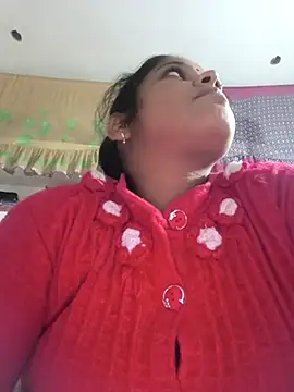 Hot suini online show from January 2026 11:03:02 AM