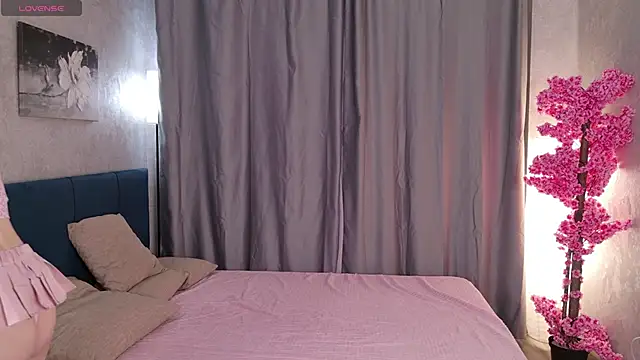 Pinky poetry online show from November 2025 09:20:01 PM