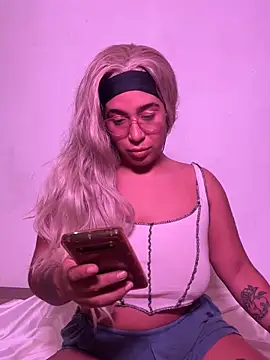 CaneliitaBlaze online show from November 2025 11:21:02 AM