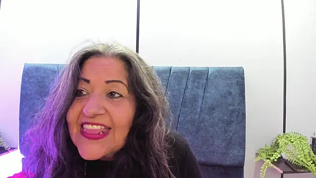 Snapshot of Victoriaa_Anderson chatting on June 2026 09:27:01 PM Victoriaa Anderson online show from June 2026 09:27:01 PM