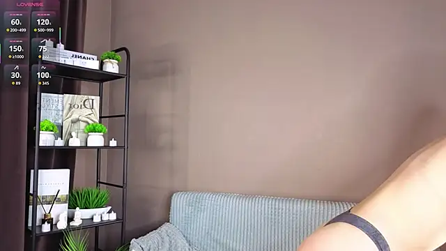 EmilyVale online show from April 2026 03:09:02 PM