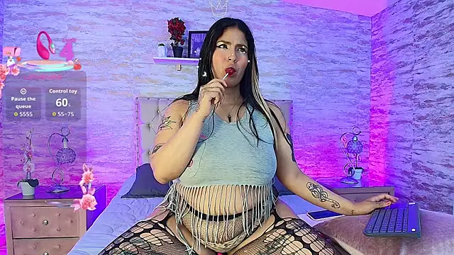 Snapshot of Sasha_Larsen chatting on July 2026 04:05:01 AM Sasha Larsen online show from July 2026 04:05:01 AM
