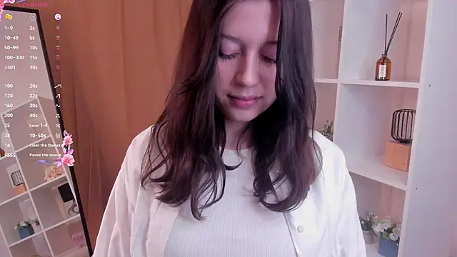 Snapshot of ColetteNeary chatting on December 2025 03:21:02 PM ColetteNeary online show from December 2025 03:21:02 PM