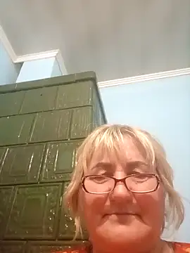 Snapshot of MilaTamila456 chatting on November 2025 04:03:01 PM MilaTamila456 online show from November 2025 04:03:01 PM