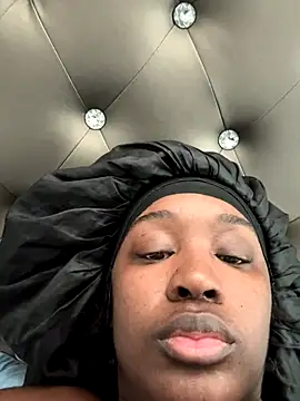 ToyaThick online show from November 2025 01:28:02 PM