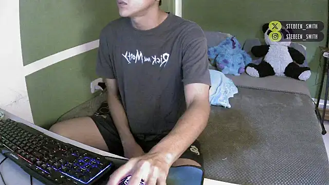 Snapshot of Kurt_williams1 chatting on June 2026 06:48:02 AM Kurt williams1 online show from June 2026 06:48:02 AM