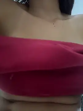 EmmiiGlow online show from April 2026 10:21:02 PM