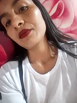 Snapshot of Uvit chatting on December 2025 02:38:01 AM Uvit online show from December 2025 02:38:01 AM