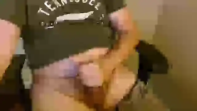 Snapshot of nottynottysnoosnoo chatting on December 2025 09:53:01 PM nottynottysnoosnoo online show from December 2025 09:53:01 PM