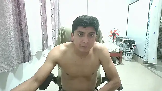 Sweethot75 online show from March 2026 05:34:01 AM