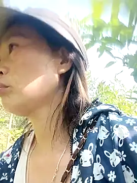 blonde blg online show from March 2026 07:37:02 AM