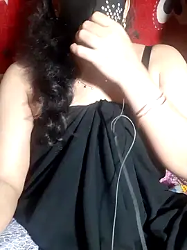 Snapshot of HotGirl23231 chatting on June 2026 06:43:02 PM HotGirl23231 online show from June 2026 06:43:02 PM